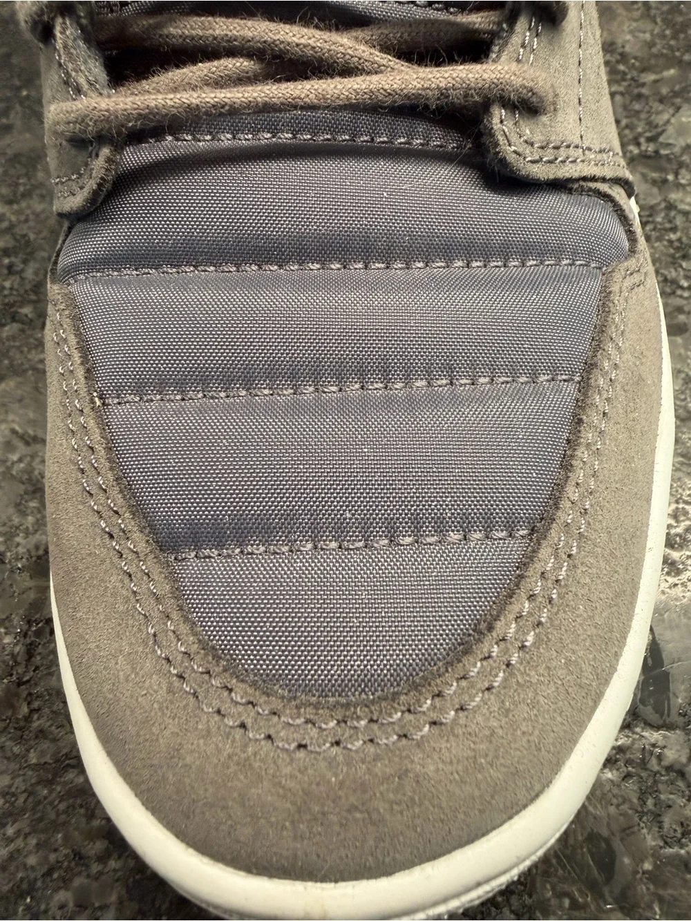 Jordan Men's High-Top Sneakers in Charcoal Gray size 8